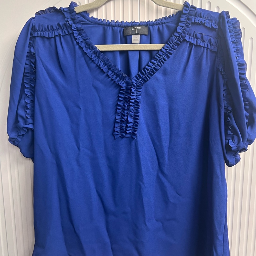 Tahari Women's Blue Ruffled Top
